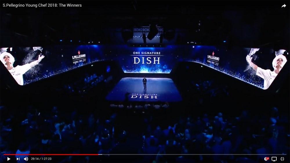 Presentazione sul palco per la San Pellegrino Young Chef del 2018